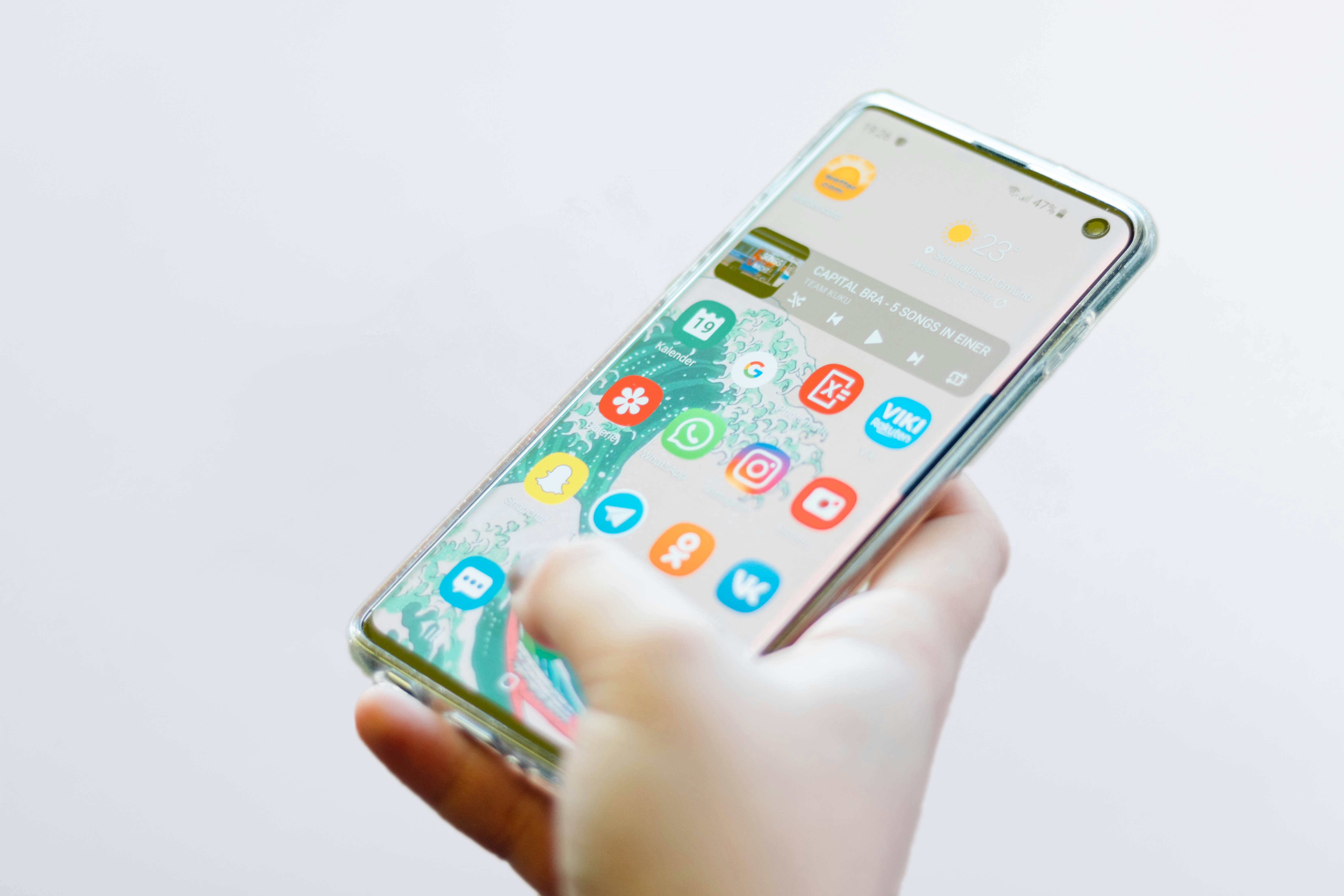 Mobile App or Bust: 7 Questions to Determine If Your Business Needs One